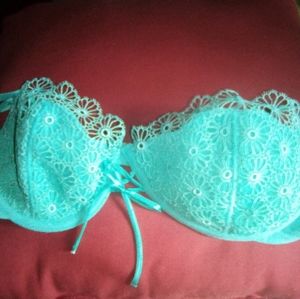 Victoria's secret very sexy bra size 34c